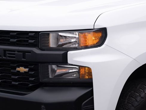 Used 2021 Chevrolet Silverado 1500 W/T w/ WT Fleet Convenience Package AWD/4WD image 15