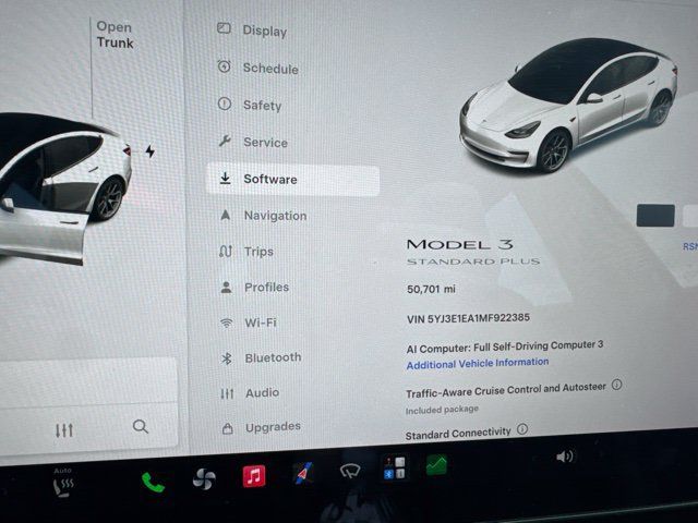 Used 2021 Tesla Model 3 Standard Range Plus RWD image 3
