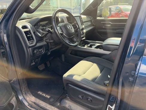 Used 2019 RAM 1500 Big Horn AWD/4WD image 5