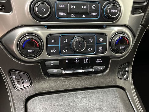 Used 2017 Chevrolet Tahoe Premier AWD/4WD image 24