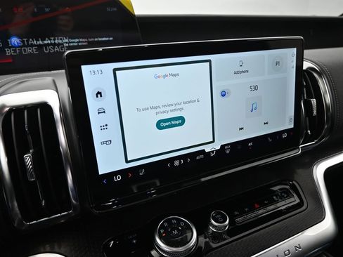 New 2026 Ford Expedition Platinum image 15