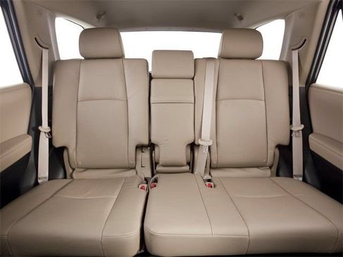 Used 2013 Toyota 4Runner Limited RWD image 15