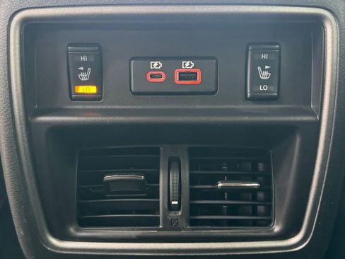 Used 2024 Nissan Murano Platinum w/ Cargo Package image 18