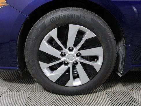 Certified 2024 Nissan Altima 2.5 S image 30