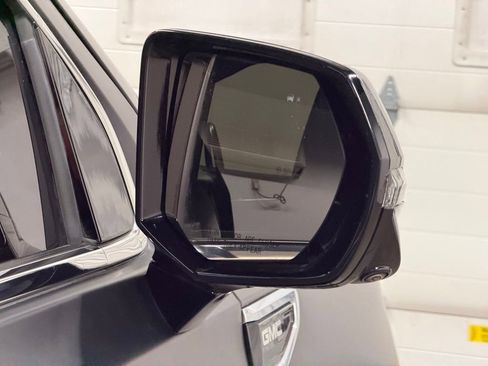 Certified 2022 GMC Yukon XL Denali AWD/4WD image 13