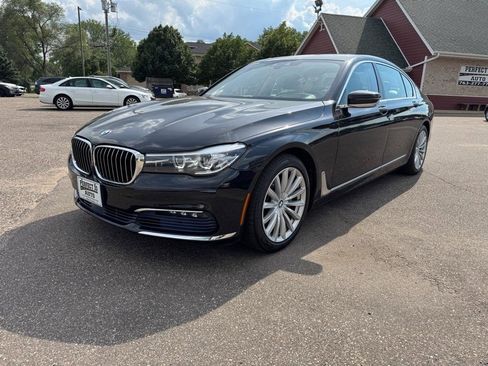 Used 2017 BMW 740i xDrive AWD/4WD image 14