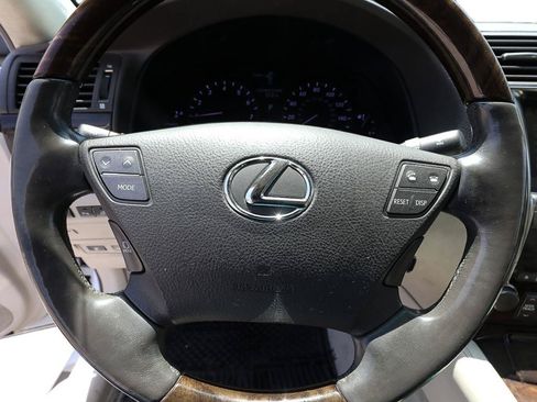 Used 2007 Lexus LS 460 L RWD image 14