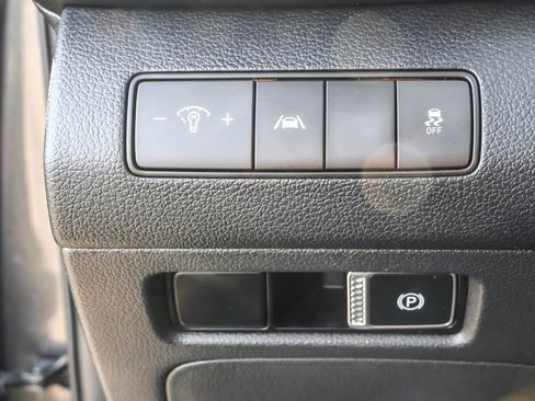 Used 2022 Hyundai Santa Fe SEL image 17