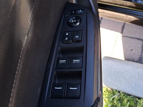 Used 2018 Acura ILX w/ Special Edition Package image 18