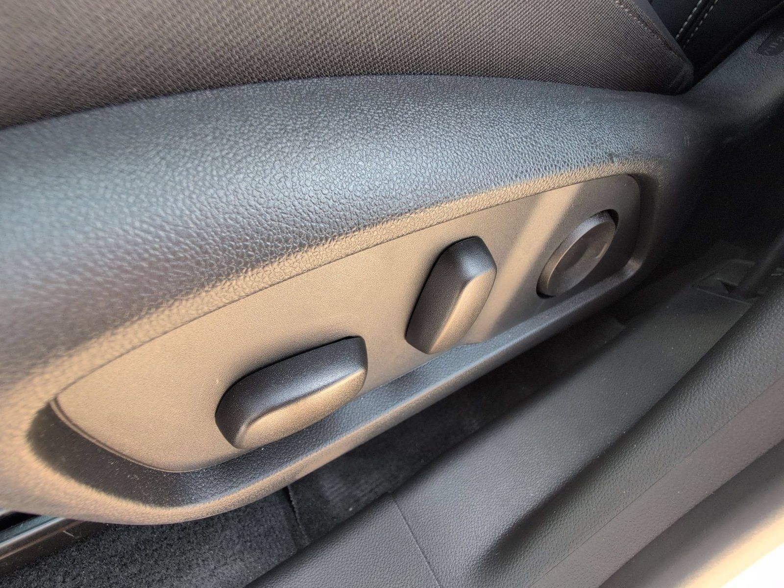 New 2026 GMC Terrain Elevation w/ Elevation Premium Package FWD image 25