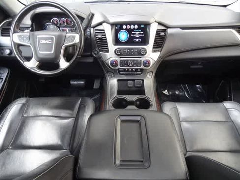 Used 2020 GMC Yukon SLT image 19