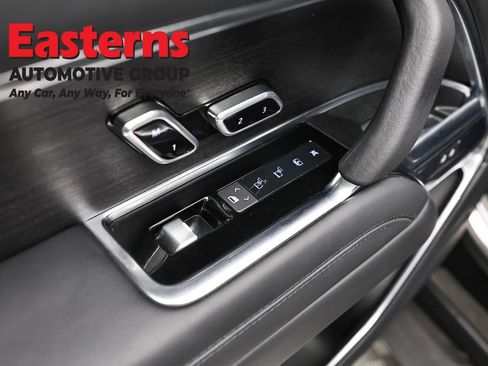 Used 2023 Land Rover Range Rover Autobiography AWD/4WD image 26