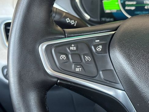 Used 2017 Chevrolet Bolt LT FWD image 35