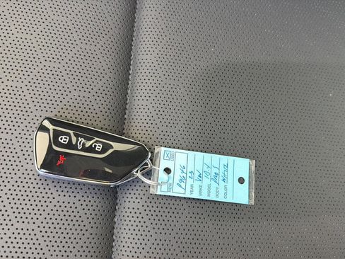 Certified 2023 Volkswagen ID.4 Pro S image 27