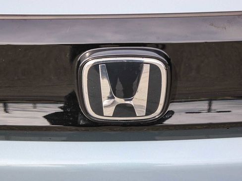 Certified 2026 Honda Prologue Touring image 11