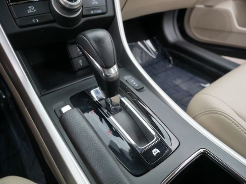 Used 2015 Honda Accord Touring image 30