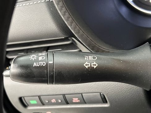 Used 2024 Nissan Sentra SV image 38