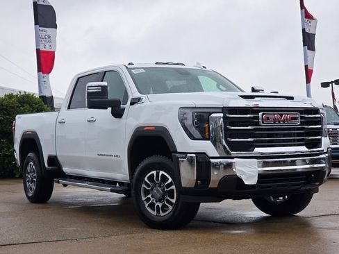 New 2026 GMC Sierra 2500 SLT AWD/4WD image 2