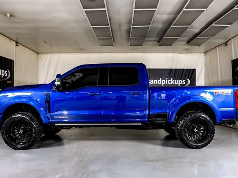 Used 2026 Ford F250 Platinum w/ FX4 Off-Road Package AWD/4WD image 12