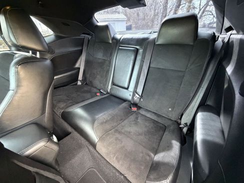 Used 2019 Dodge Challenger R/T Scat Pack w/ 1320 Drag Pack image 16