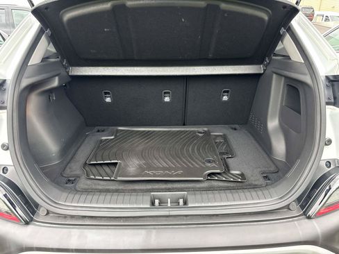 Certified 2023 Hyundai Kona SEL AWD/4WD image 11