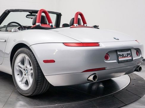 Used 2003 BMW Z8 image 24