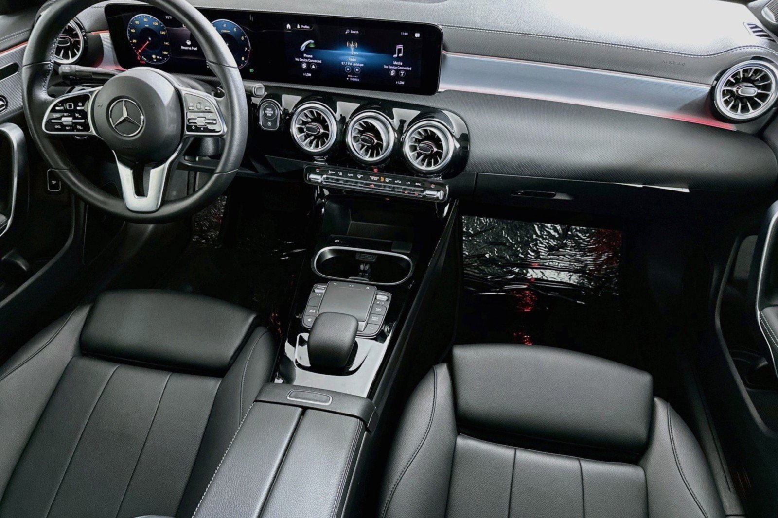 Used 2023 Mercedes-Benz CLA 250 w/ Premium Package image 6