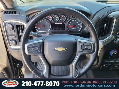 Used 2021 Chevrolet Silverado 2500 LT w/ Convenience Package image 26