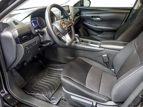 Used 2024 Nissan Sentra SV image 13