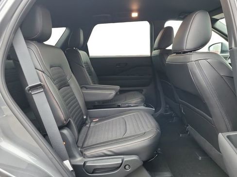 New 2025 Nissan Pathfinder Rock Creek image 26