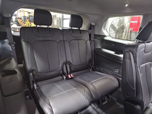 Used 2023 Jeep Grand Cherokee L Limited image 12