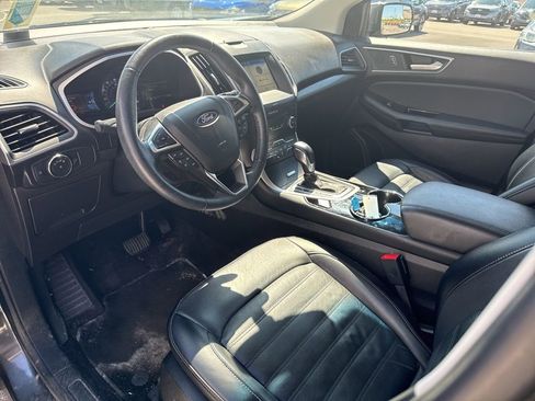 Used 2018 Ford Edge SEL w/ Equipment Group 201A image 6
