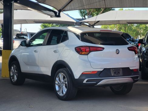Used 2021 Buick Encore GX Preferred AWD/4WD image 2