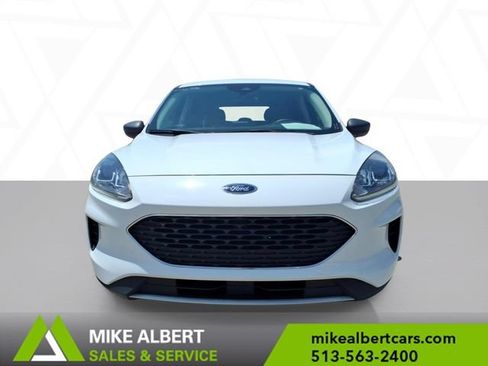 Used 2022 Ford Escape SE AWD/4WD image 2