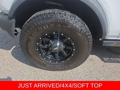 Used 2022 Ford Bronco 4-Door AWD/4WD image 7