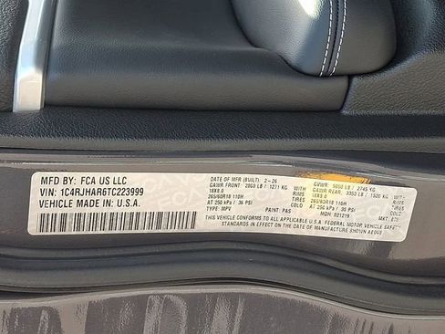 New 2026 Jeep Grand Cherokee Laredo image 17