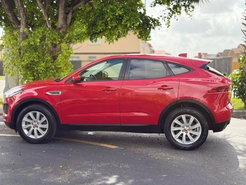 Used 2019 Jaguar E-PACE S AWD/4WD image 9