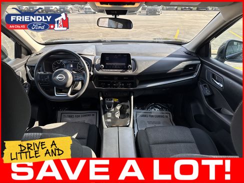 Used 2024 Nissan Rogue SV FWD image 39