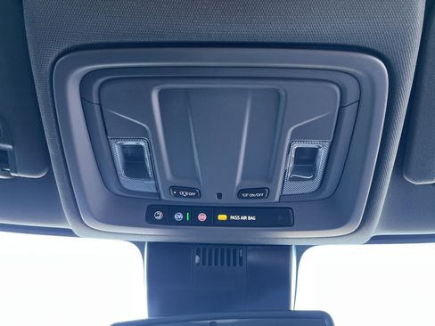 New 2026 GMC Sierra 2500 SLE w/ SLE Convenience Package image 15