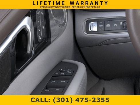 New 2026 Buick Enclave Avenir w/ Super Cruise Package FWD image 22