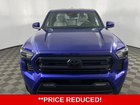 Used 2025 Toyota Tacoma SR5 RWD image 2
