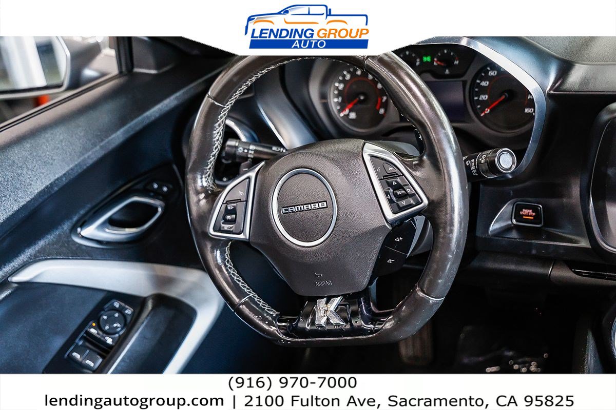 Used 2019 Chevrolet Camaro LT RWD image 13