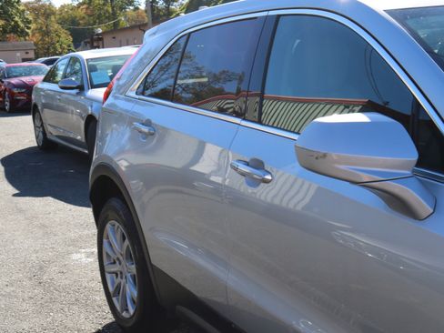 Used 2021 Cadillac XT4 Luxury w/ Cold Weather Package image 11