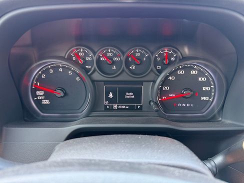 Used 2022 Chevrolet Silverado 1500 Custom AWD/4WD image 2