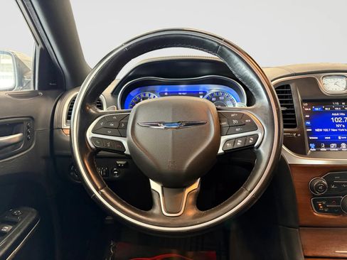 Used 2016 Chrysler 300 C Platinum w/ Safetytec Plus Group AWD/4WD image 29