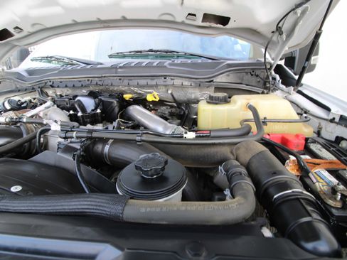 Used 2019 Ford F250 XL w/ Power Equipment Group image 22