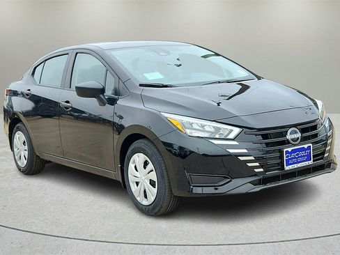 Certified 2025 Nissan Versa S w/ Trunk Package image 1