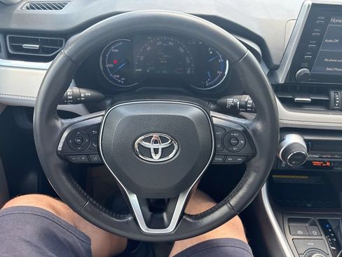 Certified 2021 Toyota RAV4 Limited AWD/4WD image 21