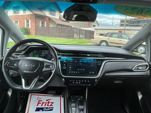 Used 2023 Chevrolet Bolt LT w/ Driver Confidence Package FWD image 10
