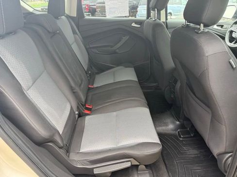 Used 2018 Ford Escape SE w/ SE Sync 3 Package image 31